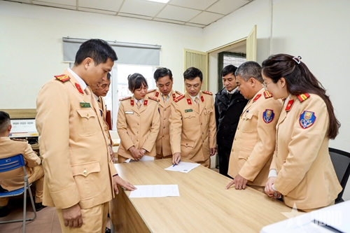 You are currently viewing Quy trình tập huấn sát hạch lái xe của Công an Hà Nội