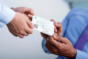 Read more about the article Thủ tục hưởng chế độ ốm đau đối với người lao động công tác trong Bộ Quốc phòng