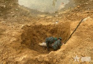 Read more about the article Hà Tĩnh: Hủy nổ quả bom nặng 200kg được phát hiện trong hệ thống thoát nước