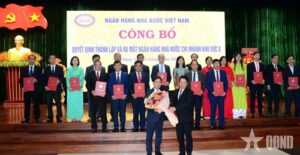 Read more about the article Công bố quyết định thành lập và ra mắt Ngân hàng Nhà nước Chi nhánh Khu vực 9