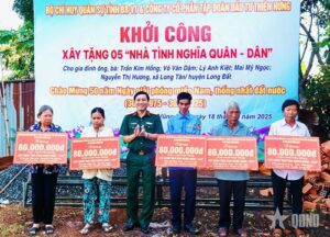 Read more about the article Bộ CHQS tỉnh Bà Rịa-Vũng Tàu khởi công xây dựng 5 căn “Nhà tình nghĩa quân dân”