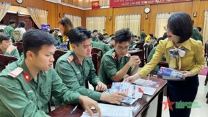 Read more about the article Chiến sĩ xuất ngũ nhờ được tư vấn, chọn nghề phù hợp
