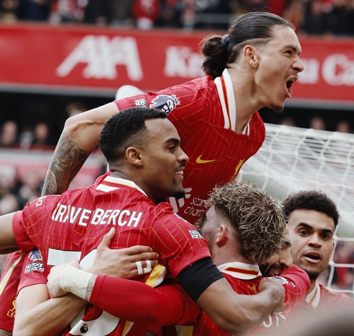 You are currently viewing Tin thể thao (9-3): Liverpool xây chắc ngôi đầu, Thể Công-Viettel ngược dòng ấn tượng