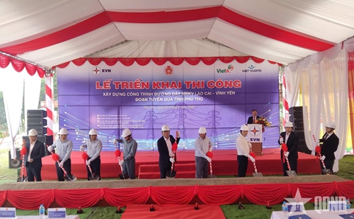 You are currently viewing Khởi công công trình đường dây 500kV Lào Cai – Vĩnh Yên, đoạn qua tỉnh Phú Thọ