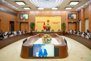 Read more about the article Nghị quyết của Ủy ban Thường vụ Quốc hội về công tác cán bộ
