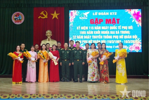 You are currently viewing Lữ đoàn 572 tổ chức các hoạt động kỷ niệm 115 năm Ngày Quốc tế Phụ nữ 8-3