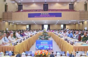 Read more about the article Hội thảo khoa học “TP Hồ Chí Minh – Thành tựu 50 năm xây dựng, bảo vệ và phát triển”