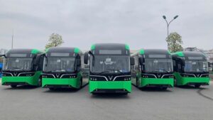 Read more about the article Hà Nội: 100% xe buýt sử dụng điện, năng lượng xanh đến năm 2030