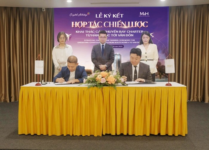 You are currently viewing Crystal Holidays hợp tác với Marketing Highlands đưa khách du lịch Hàn Quốc đến Vân Đồn