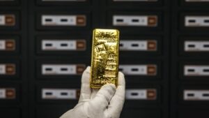 Read more about the article Giá vàng hôm nay (9-5): Tiếp đà giảm mạnh