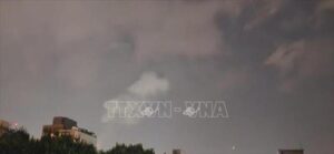 Read more about the article Israel tấn công Iran: Israel ban bố tình trạng khẩn cấp toàn quốc