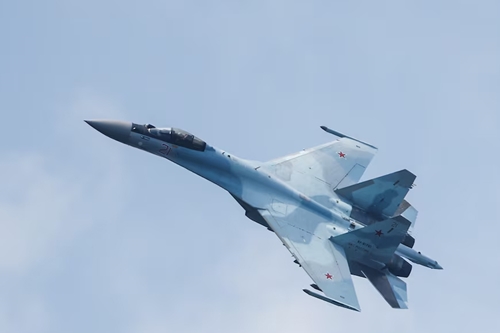You are currently viewing Quân sự thế giới hôm nay (26-6): Nga tiếp nhận lô máy bay Su-35S Flanker-M mới