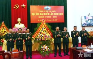 Read more about the article Thượng tướng Huỳnh Chiến Thắng dự, chỉ đạo Đại hội đại biểu Đảng bộ Cục Tác chiến lần thứ XXIII