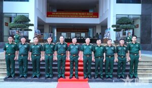 Read more about the article Thượng tướng Hoàng Xuân Chiến làm việc với Binh chủng Hóa học